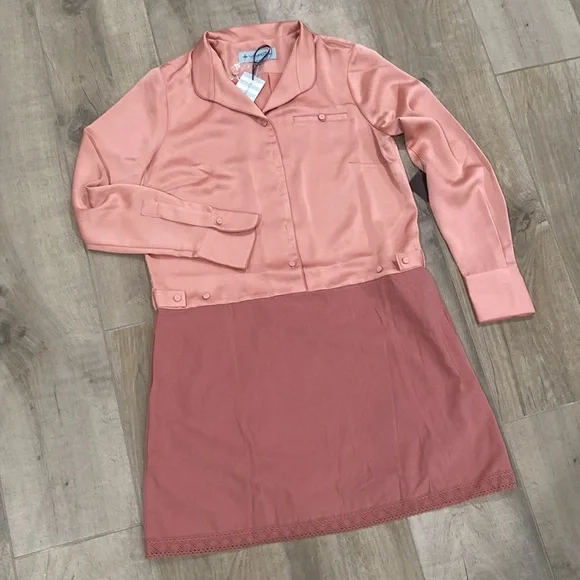 NWT Tuckernuck Blush Silk Delfina Shirt Dress - Picture 2 of 6